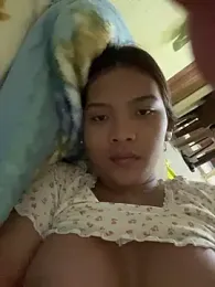 Kendralicious webcam model stream image