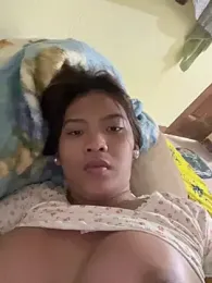 Kendralicious webcam model stream image