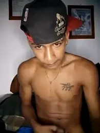 dan30_cm webcam stripchat model stream image