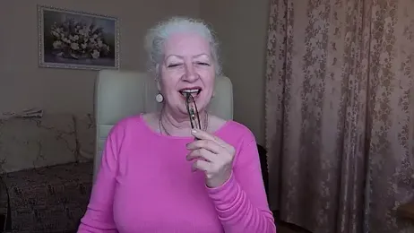 Maya_Mayflower webcam model stream image