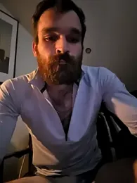 LKC94 webcam model stream image