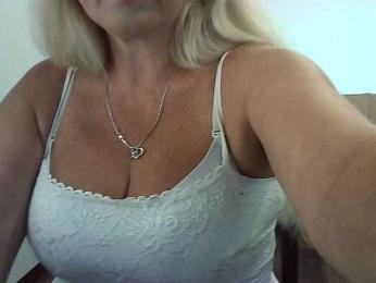 Multiply-orgazm webcam model stream image