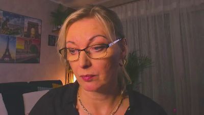 VanessaLUX webcam model stream image