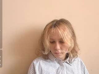 alysestrawn webcam model stream image