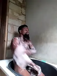 Chocolate_factory_man webcam model stream image