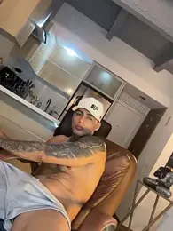 Dominiofit webcam model stream image