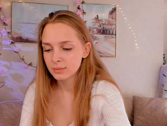 CrimsonAura webcam bongacams model stream image