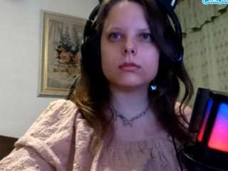maisiegrate webcam model stream image