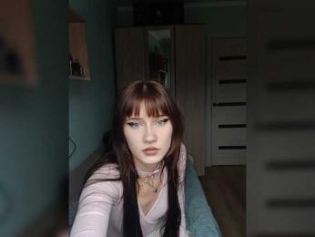 narcissistic-disorder webcam bongacams model stream image