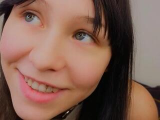 Kerstin Heasley webcam model stream image