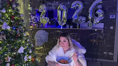 Monageil webcam model stream image