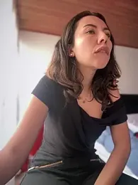 im_lorein webcam model stream image