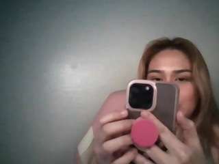 virginshygirl webcam model stream image