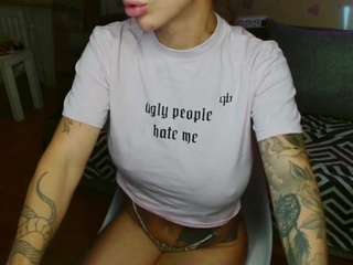 goldenzoey webcam model stream image