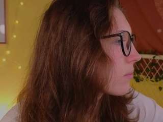 cherrylea webcam model stream image