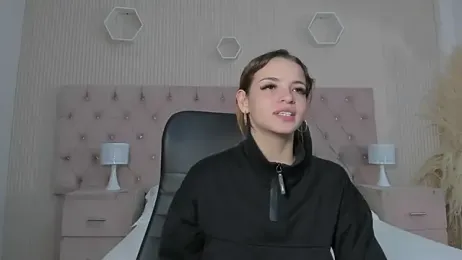 MadisonSky_ webcam model stream image