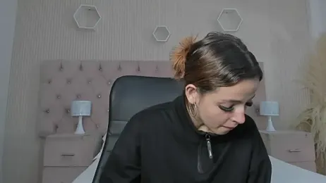 MadisonSky_ webcam model stream image