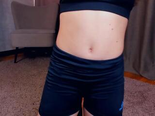 Chau Caira webcam model stream image