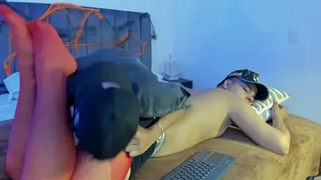 NoahLux webcam stripchat model stream image