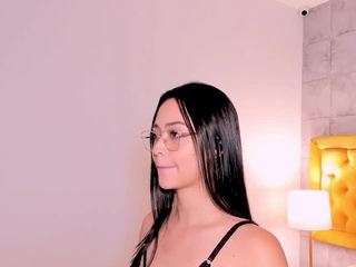 emilyyramirez webcam camsoda model stream image