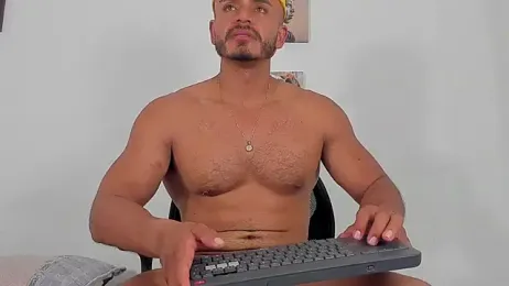 magnusclark webcam stripchat model stream image