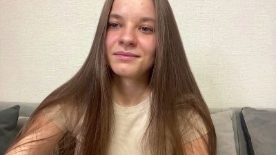 LoraleeClarey webcam model stream image