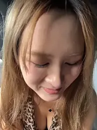 yuki_june webcam model stream image