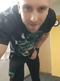 trainwithme webcam model stream image