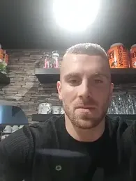 trainwithme webcam model stream image