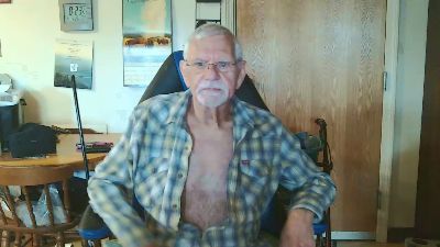 beachbear22 webcam cam4 model stream image