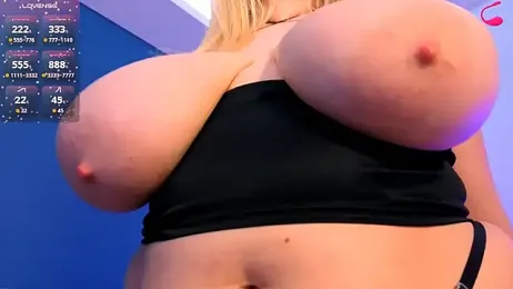 SkyHailey webcam model stream image