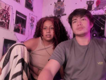 HotHoneyChile webcam model stream image