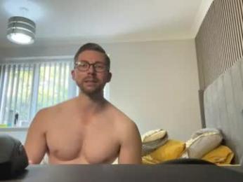 kkezzy webcam model stream image