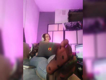 monikanylon webcam model stream image