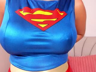 Mia Roussee webcam model stream image