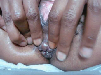 Skinybitchx webcam model stream image