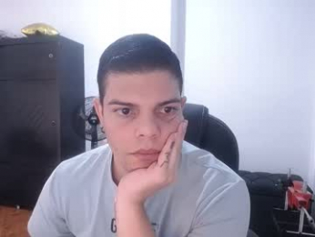 anndyhardy11 webcam model stream image