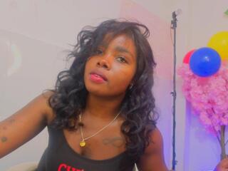 Kilyet Vera webcam model stream image