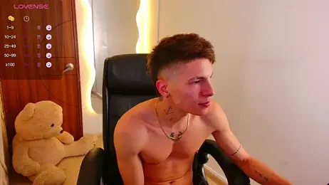 harrisoncuper webcam model stream image