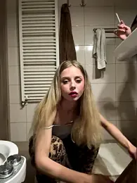 BabyAnais webcam model stream image