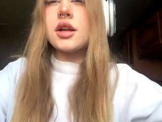 sherlenecoonce webcam model stream image