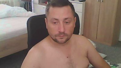 Smolik0000 webcam model stream image