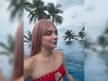AstridMoss webcam bongacams model stream image