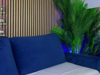 InnesTaylor webcam model stream image