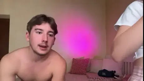 Ellakalinin00 webcam model stream image