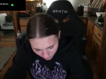 incognitoqueen webcam model stream image