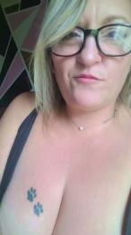 sexyglam webcam model stream image