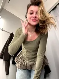 ValenciaShock webcam model stream image