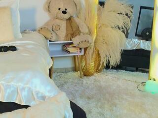 Madison Scarleth webcam model stream image