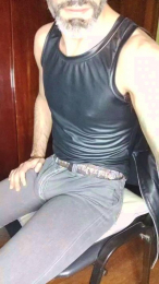 Thisboil webcam model stream image